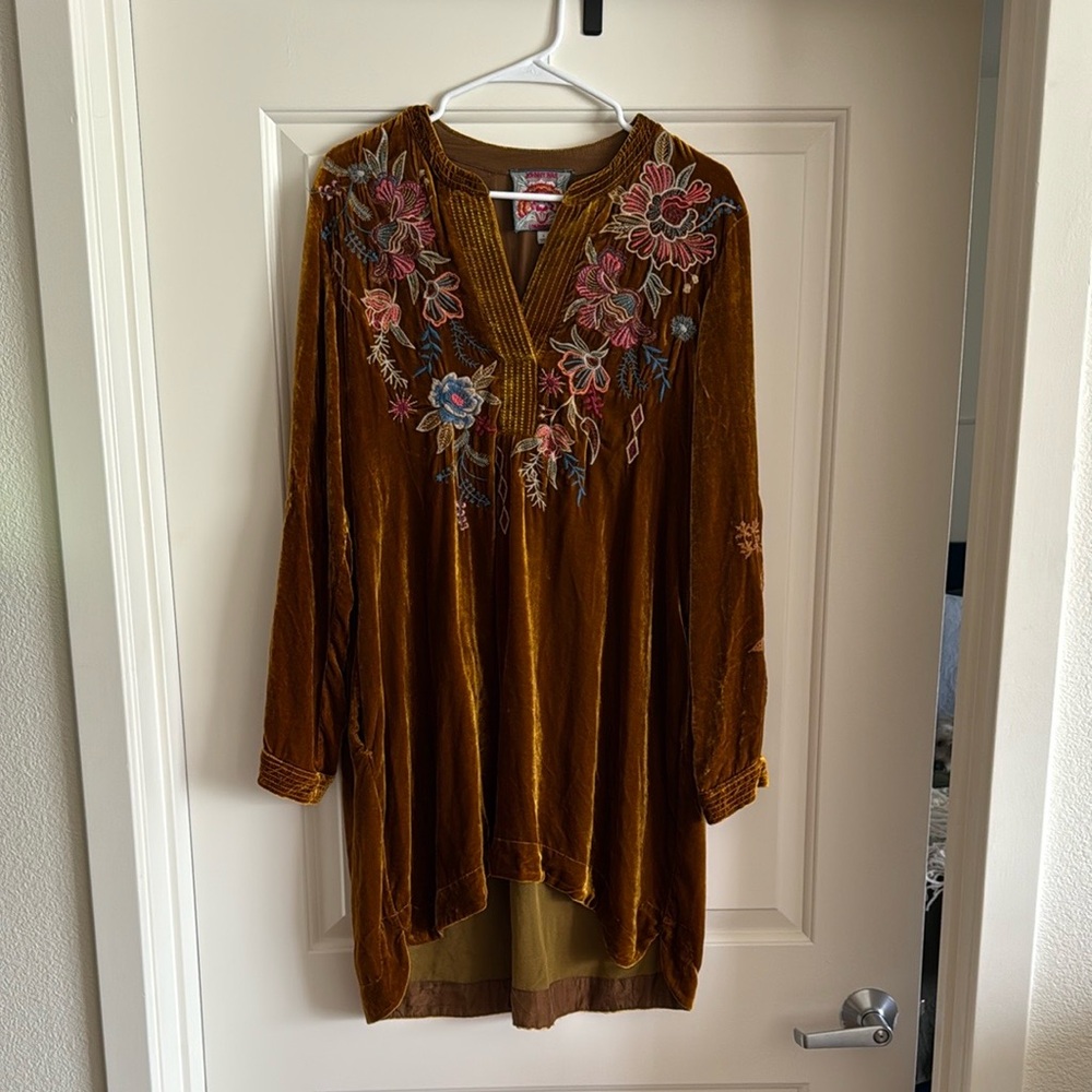 Johnny Was Golden Brown Tunic with Floral Embroidery